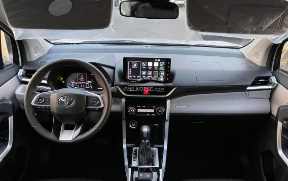 2022 Toyota Veloz V CVT (Platinum White Pearl Mica) in Quezon City, Metro Manila-5