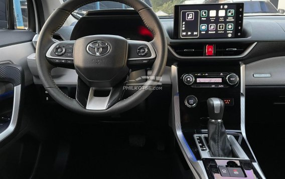 2022 Toyota Veloz V CVT (Platinum White Pearl Mica) in Quezon City, Metro Manila