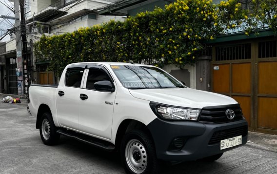 2016 Toyota Vios  1.3 E CVT in Quezon City, Metro Manila-4