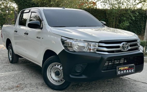 2020 Toyota Hilux in Manila, Metro Manila-25