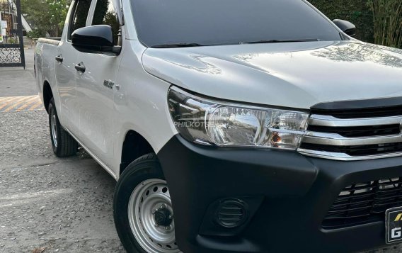 2020 Toyota Hilux in Manila, Metro Manila-20