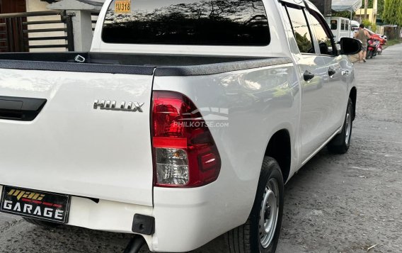 2020 Toyota Hilux in Manila, Metro Manila-13