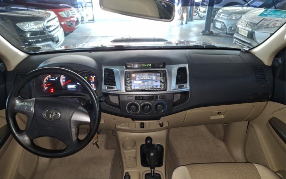 2014 Toyota Hilux in Marikina, Metro Manila-8