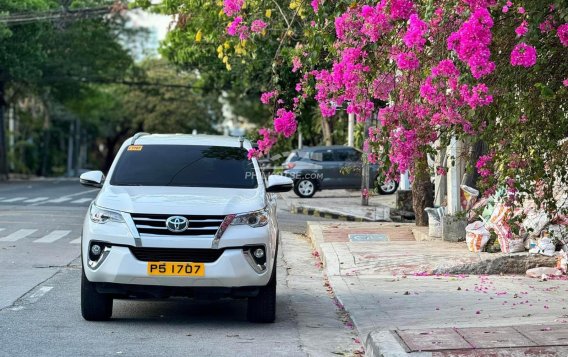 2020 Toyota Fortuner in Manila, Metro Manila-12