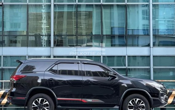 2018 Toyota Fortuner in Makati, Metro Manila-11