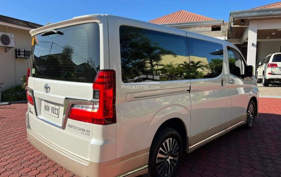 2020 Toyota Hiace Super Grandia Elite 2.8 AT in Manila, Metro Manila-4