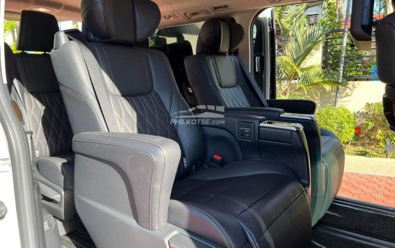 2020 Toyota Hiace Super Grandia Elite 2.8 AT in Manila, Metro Manila-7