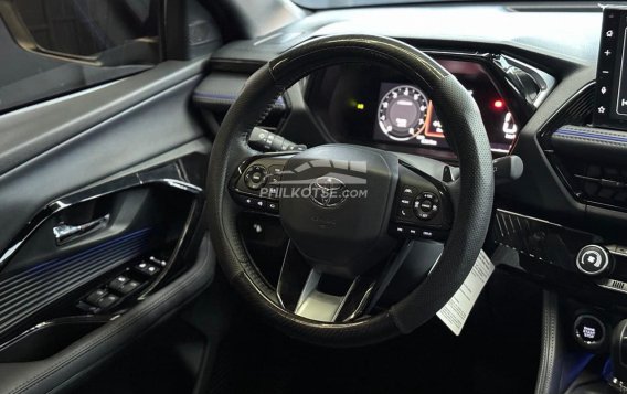 2023 Toyota Yaris Cross V 1.5 CVT in Manila, Metro Manila-9