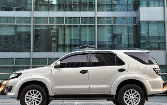 2013 Toyota Fortuner  2.4 G Diesel 4x2 AT in Makati, Metro Manila-6