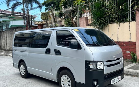 2023 Toyota Hiace  Commuter 3.0 M/T in Quezon City, Metro Manila-4