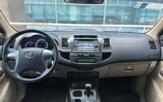 2014 Toyota Fortuner  2.4 G Diesel 4x2 AT in Makati, Metro Manila-16