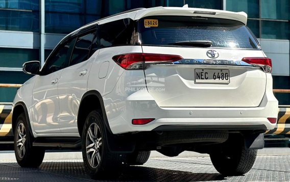 2018 Toyota Fortuner  2.4 G Diesel 4x2 AT in Makati, Metro Manila-10