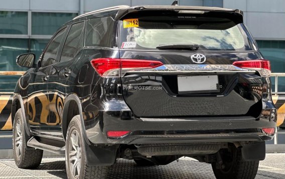 2018 Toyota Fortuner 2.4 G Gasoline 4x2 AT in Makati, Metro Manila-3