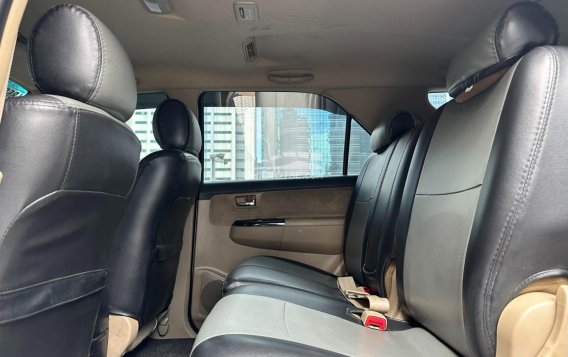 2014 Toyota Fortuner  2.4 G Diesel 4x2 AT in Makati, Metro Manila-8