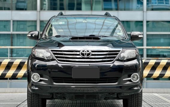 2014 Toyota Fortuner  2.4 G Diesel 4x2 AT in Makati, Metro Manila-17