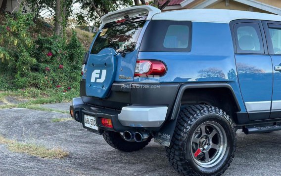 2015 Toyota FJ Cruiser  4.0L V6 in Manila, Metro Manila-28