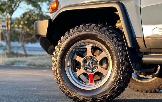 2015 Toyota FJ Cruiser  4.0L V6 in Manila, Metro Manila-18