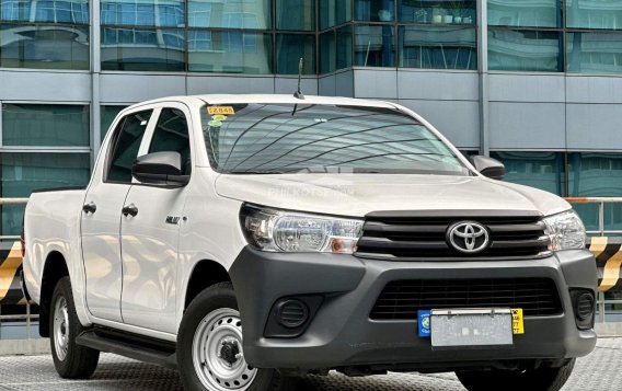 2019 Toyota Hilux  2.4 J DSL 4x2 M/T in Makati, Metro Manila-16