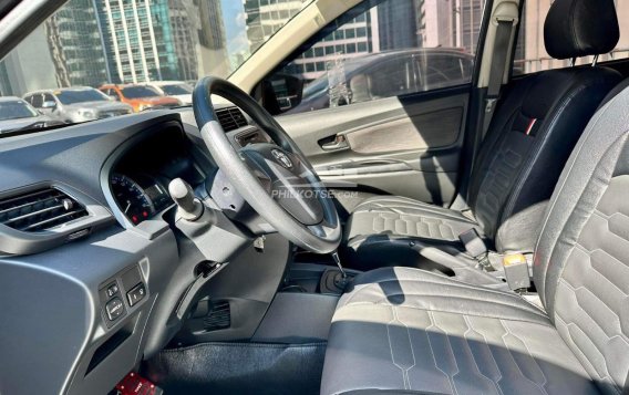 2020 Toyota Avanza  1.5 G A/T in Makati, Metro Manila-6