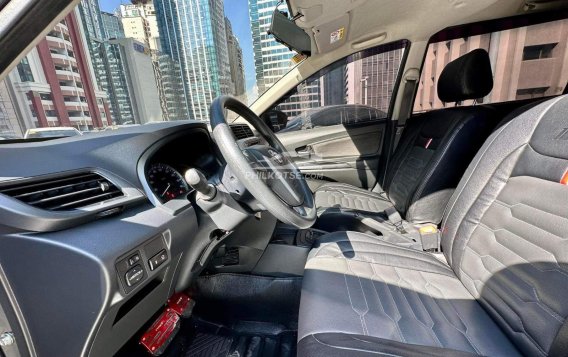 2020 Toyota Avanza  1.5 G A/T in Makati, Metro Manila-3