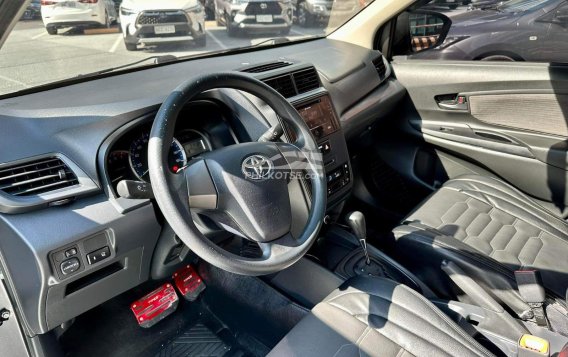 2020 Toyota Avanza  1.5 G A/T in Makati, Metro Manila-7