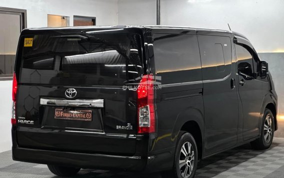 2020 Toyota Hiace  GL Grandia A/T in Manila, Metro Manila-21