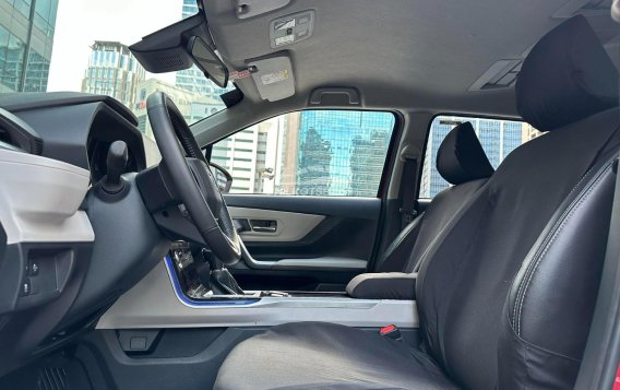 2023 Toyota Veloz in Makati, Metro Manila-9