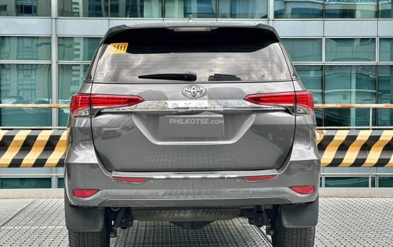 2018 Toyota Fortuner  2.4 G Diesel 4x2 MT in Makati, Metro Manila-6