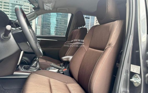 2018 Toyota Fortuner  2.4 G Diesel 4x2 MT in Makati, Metro Manila-3