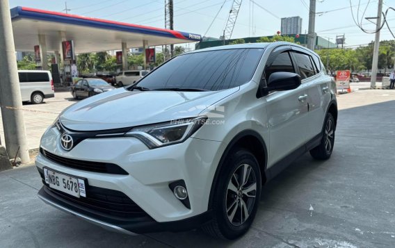 2018 Toyota RAV4  2.5 Active 4X2 AT in Pasay, Metro Manila-22