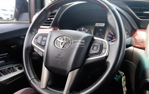 2021 Toyota Innova  2.8 G Diesel MT in Pasay, Metro Manila-23