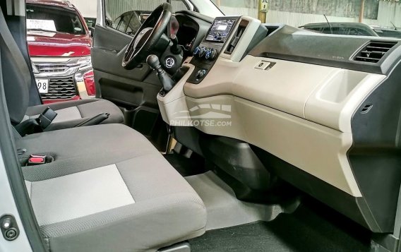 2020 Toyota Hiace  Commuter Deluxe in Quezon City, Metro Manila-11