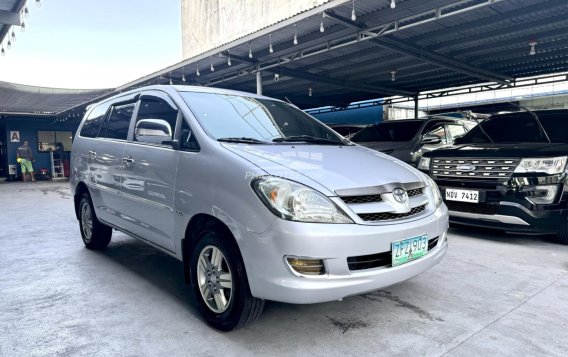 2006 Toyota Innova in Las Piñas, Metro Manila-12