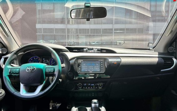 2019 Toyota Hilux  2.4 G DSL 4x2 A/T in Makati, Metro Manila-15