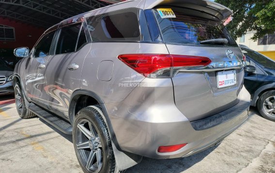 2016 Toyota Fortuner  2.4 G Diesel 4x2 AT in Las Piñas, Metro Manila-11