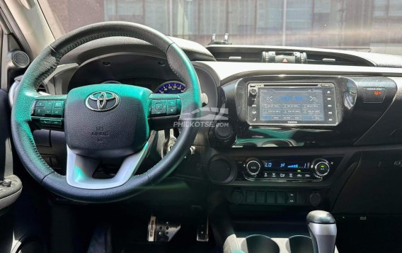 2019 Toyota Hilux in Makati, Metro Manila-2