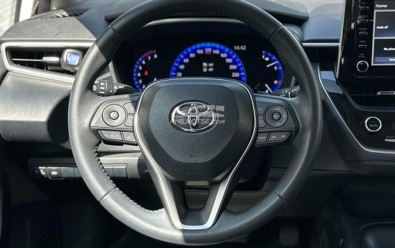 2022 Toyota Corolla Altis in Makati, Metro Manila-6