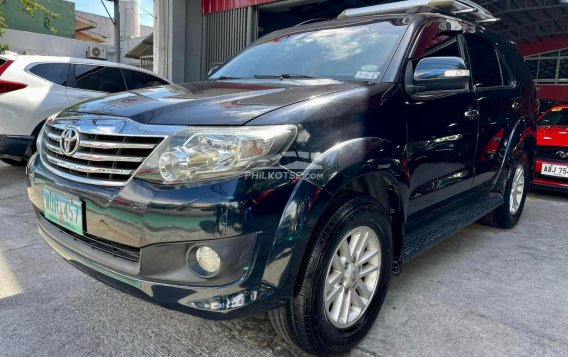 2014 Toyota Fortuner  2.7 G Gas A/T in Las Piñas, Metro Manila-13