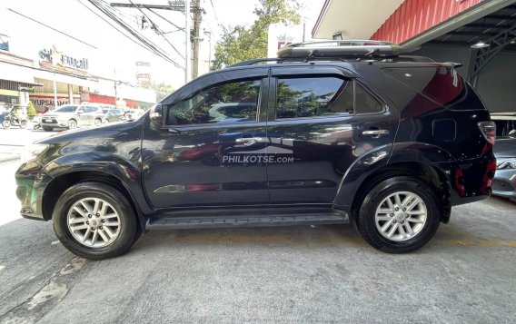 2014 Toyota Fortuner  2.7 G Gas A/T in Las Piñas, Metro Manila-12