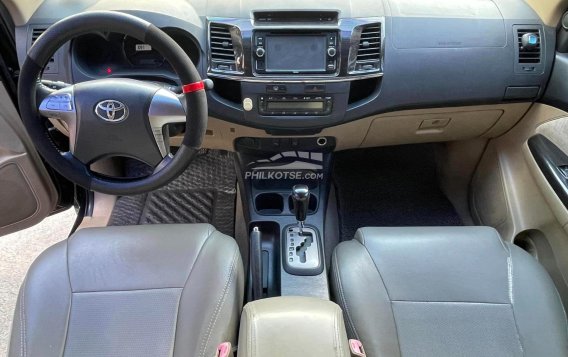 2014 Toyota Fortuner  2.7 G Gas A/T in Las Piñas, Metro Manila-4