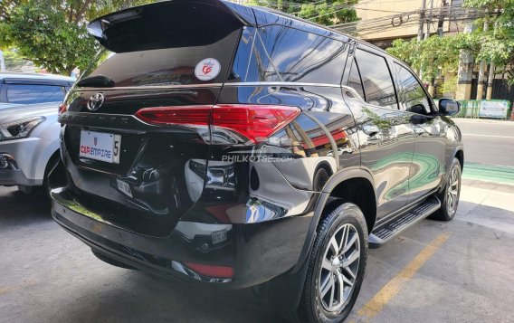 2019 Toyota Fortuner  2.4 V Diesel 4x2 AT in Las Piñas, Metro Manila-9