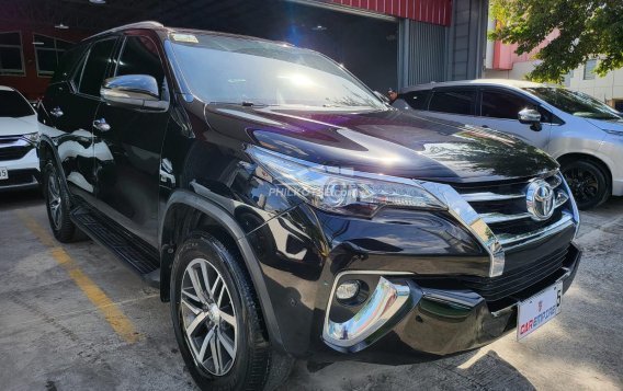 2019 Toyota Fortuner  2.4 V Diesel 4x2 AT in Las Piñas, Metro Manila-7