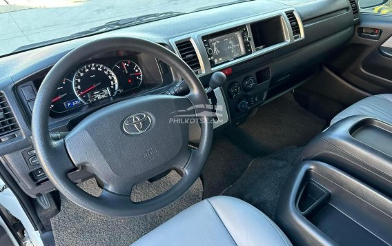 2018 Toyota Hiace  Super Grandia (Leather) 3.0 A/T Monotone in Manila, Metro Manila-7