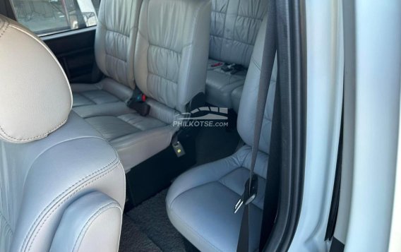 2018 Toyota Hiace  Super Grandia (Leather) 3.0 A/T Monotone in Manila, Metro Manila-5