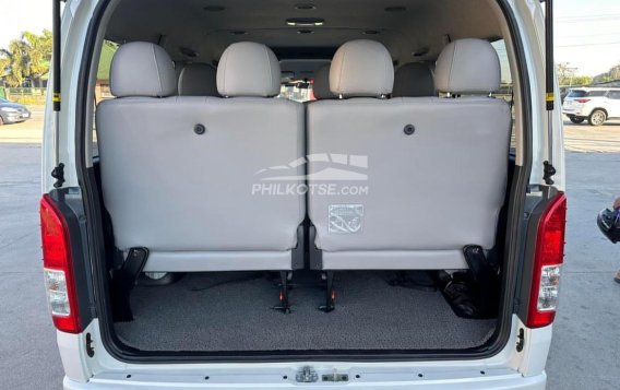 2018 Toyota Hiace  Super Grandia (Leather) 3.0 A/T Monotone in Manila, Metro Manila-4