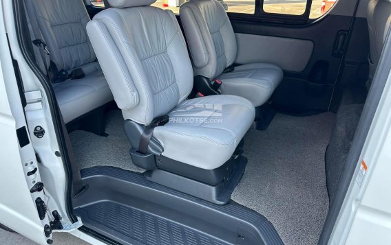 2018 Toyota Hiace  Super Grandia (Leather) 3.0 A/T Monotone in Manila, Metro Manila-3