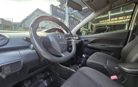 2013 Toyota Vios  1.3 J MT in Manila, Metro Manila-12