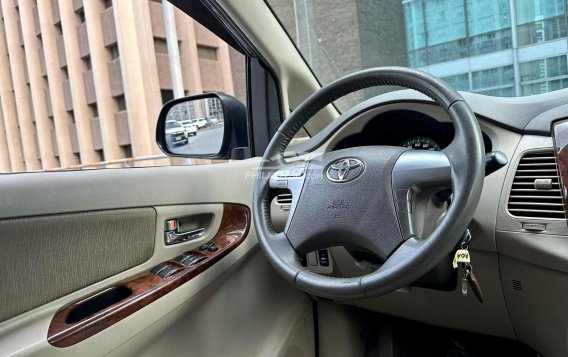 2015 Toyota Innova in Makati, Metro Manila