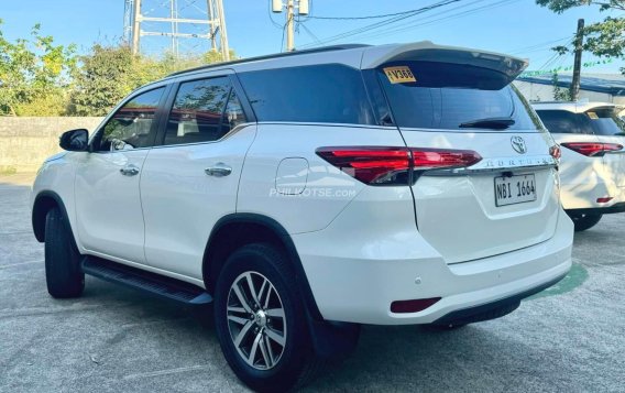 2018 Toyota Fortuner  2.4 V Diesel 4x2 AT in Manila, Metro Manila