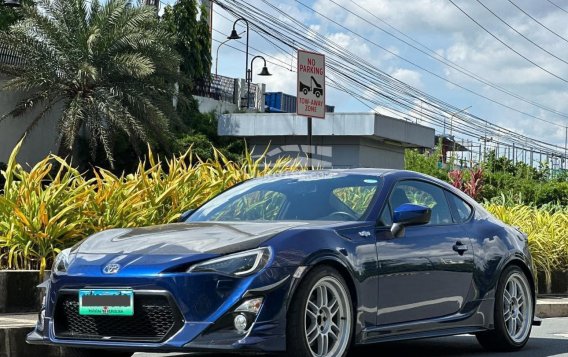 2013 Toyota 86  2.0 AT in Manila, Metro Manila-16